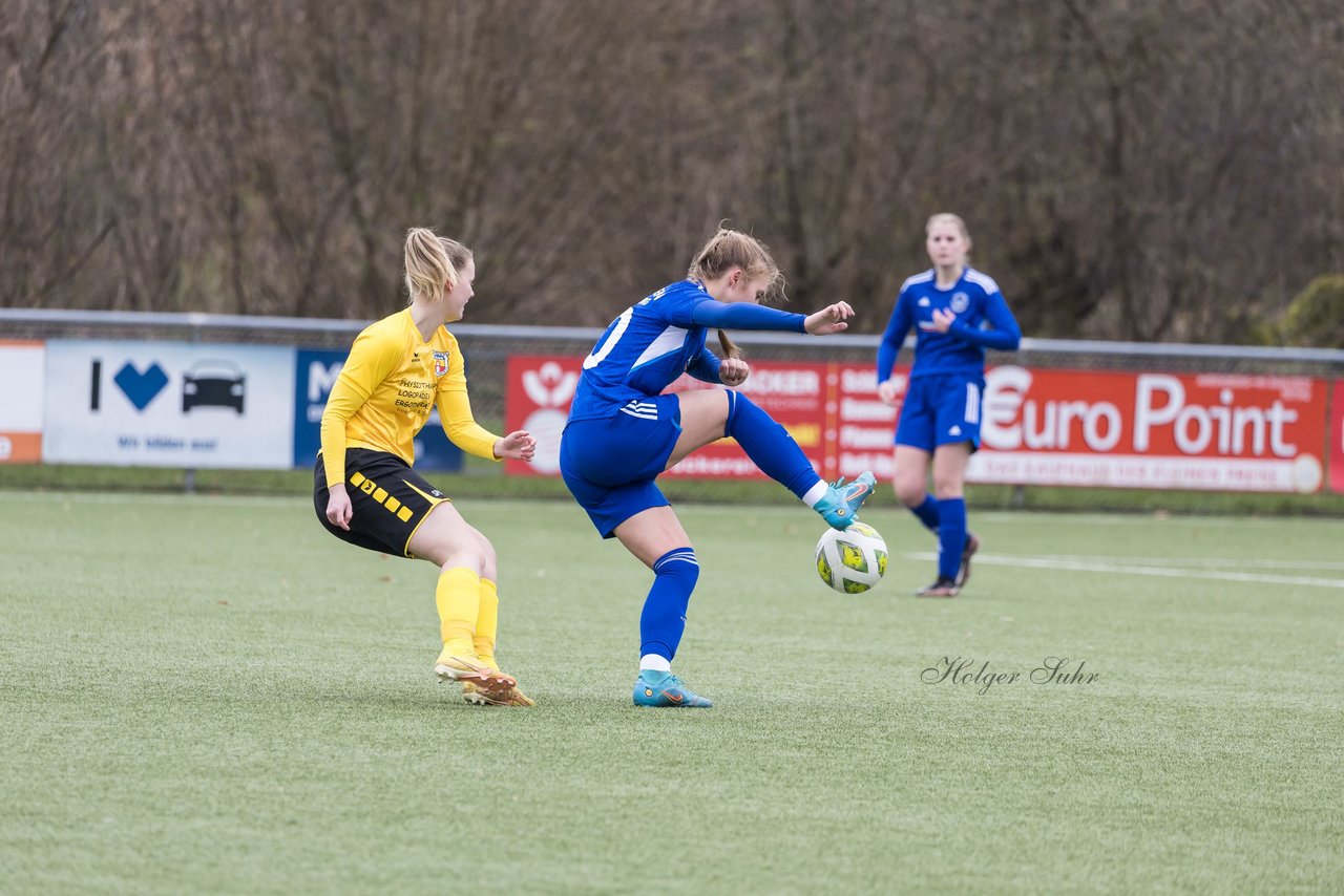 Bild 452 - F SSC Hagen Ahrensburg - SV Frisia Risum-Lindholm : Ergebnis: 1:2